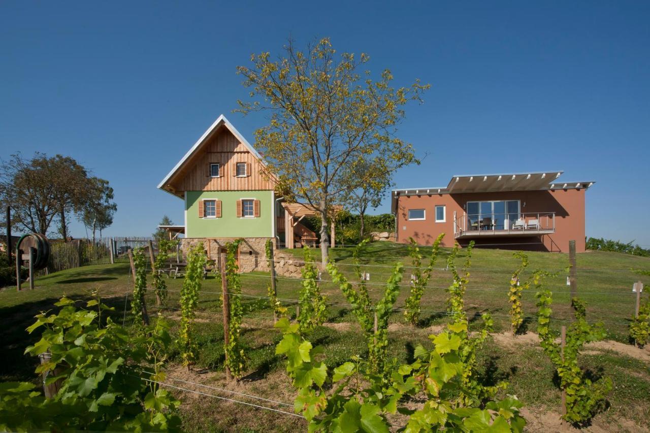 Ferienhaeuser Im Weingarten Fehring Ngoại thất bức ảnh